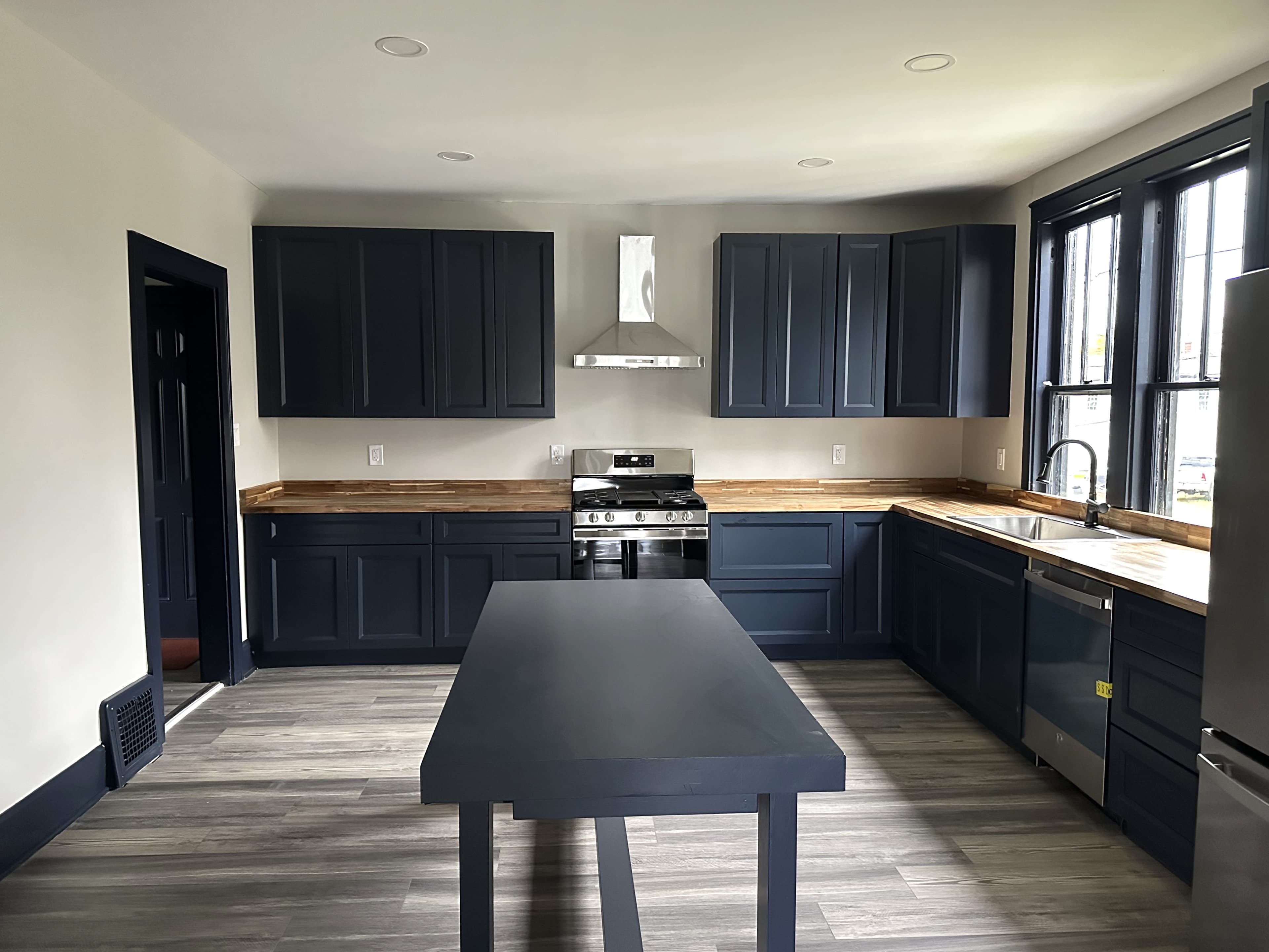 Residential painting kitchen